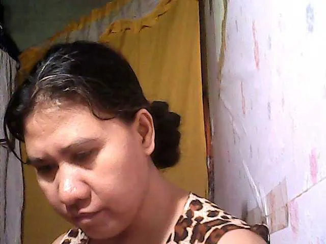 Live sex webcam photo for sinfulsweetie #247595612