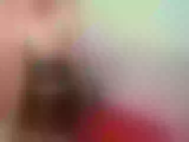Live sex webcam photo for TwinkieMooon #257402864