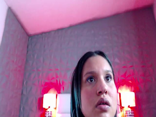 Live sex webcam photo for Infinitystarp #255375197