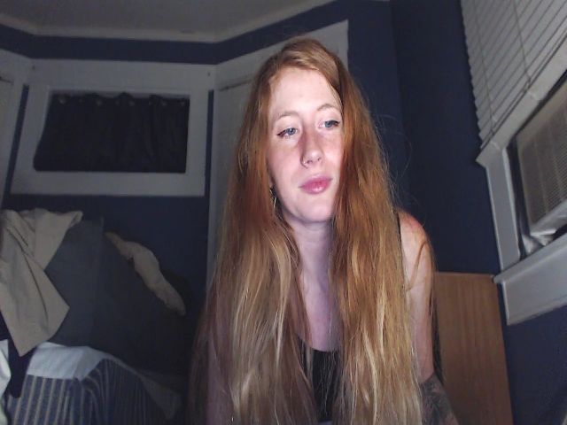 Live sex webcam photo for SweetMango_ #264680716