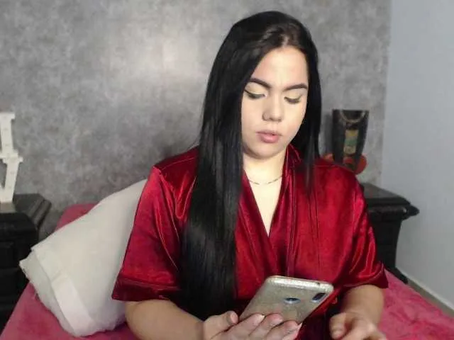 Live sex webcam photo for MeganHills #241062024