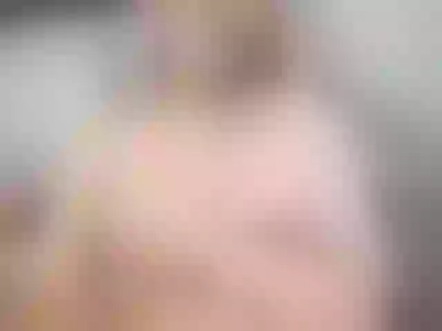 Live sex webcam photo for EllaDavs #262341834