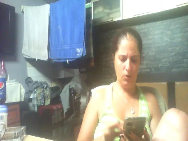 Live sex webcam photo for MGabrielle #263590303