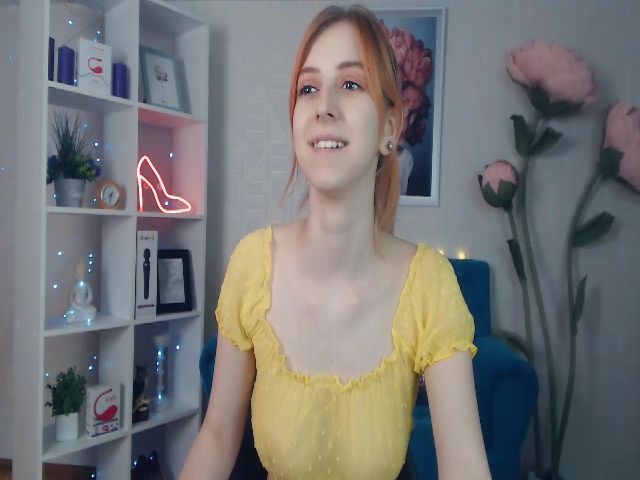 Live sex webcam photo for AvaaHarper #259902382