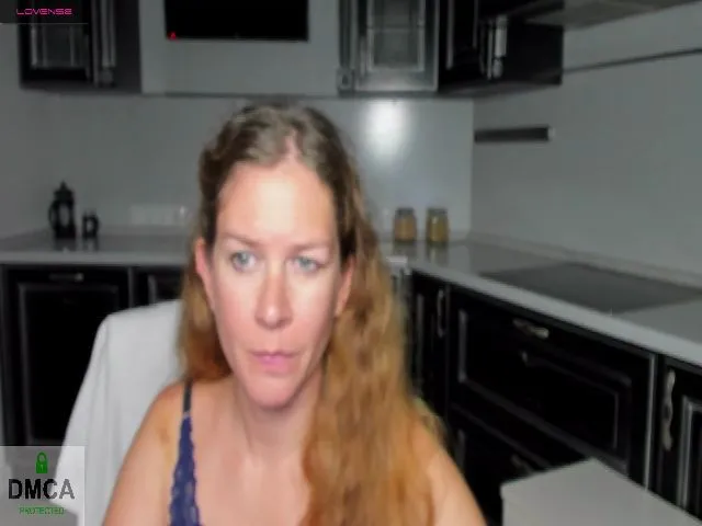Live sex webcam photo for StelaMartin #260046644