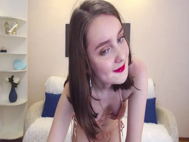 Live sex webcam photo for GraceOfEyes #254107402