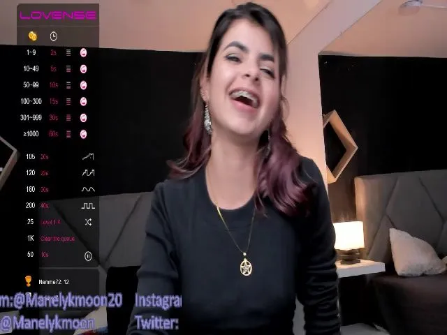 Live sex webcam photo for Manelyk_m #256462494