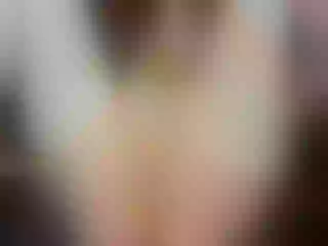 Live sex webcam photo for JenniferLuvv #261960244