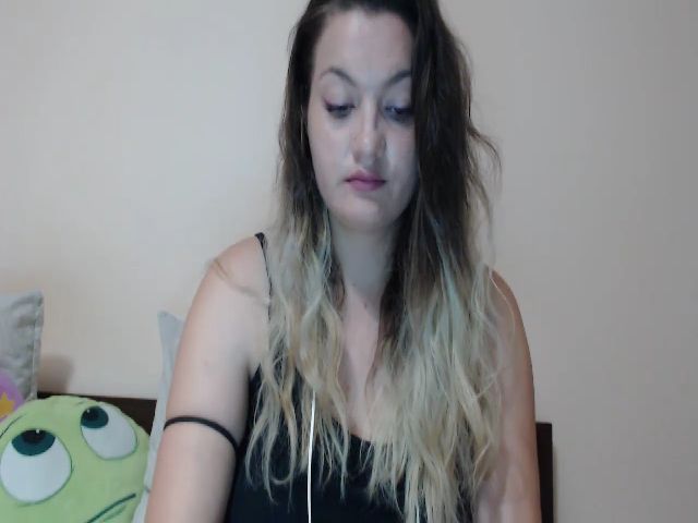 Live sex webcam photo for XArmynnya #257088451