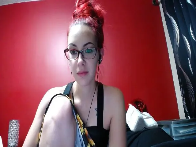 Live sex webcam photo for ZombieGirlX #254351430