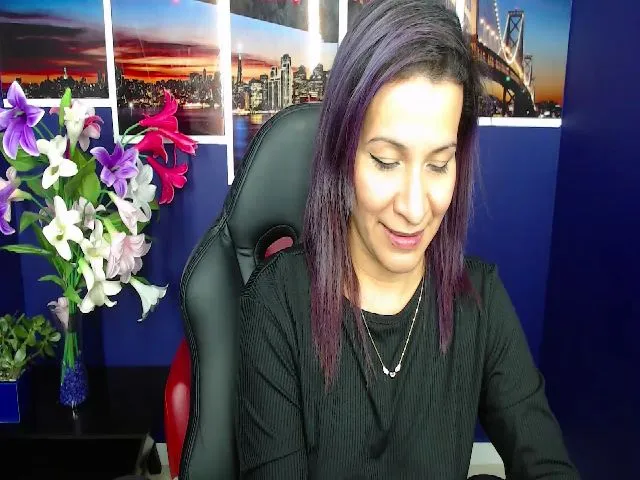Live sex webcam photo for Infernalsexx #265308994