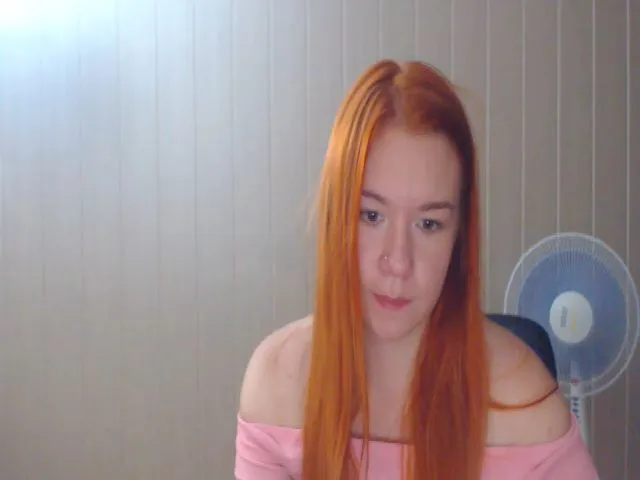 Live sex webcam photo for JiMiola #258060884