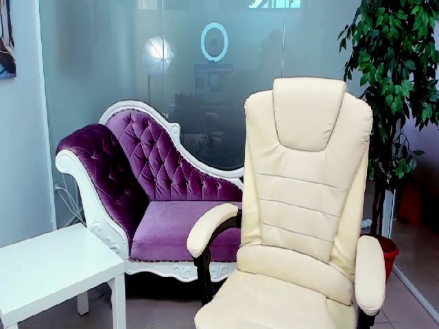 Live sex webcam photo for MilaGrace #256814890