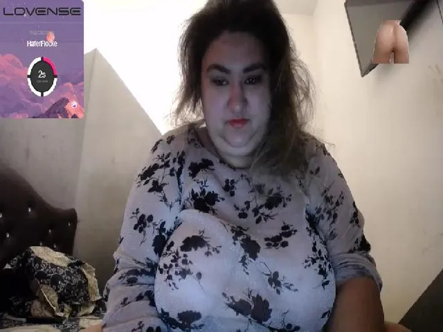 Live sex webcam photo for NicholleKitty #259823543