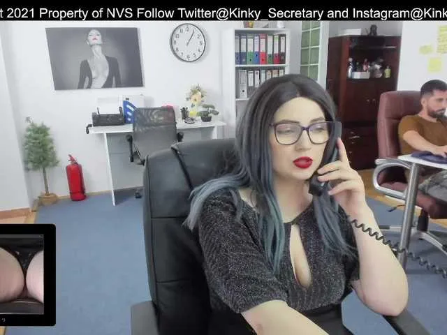 Live sex webcam photo for KinkyOffice #250455523