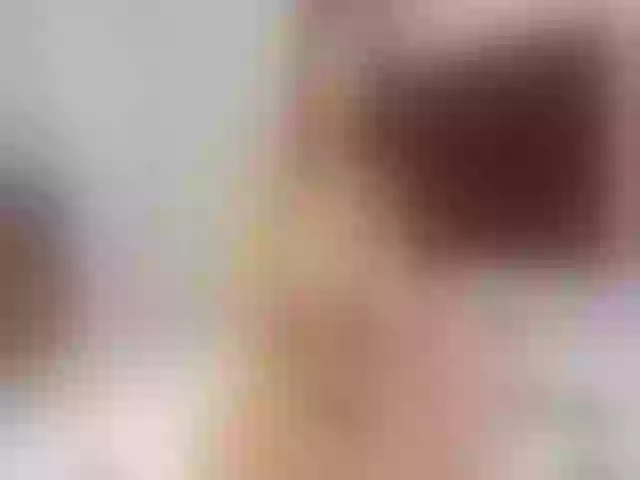 Live sex webcam photo for LittleRed2u #263508426