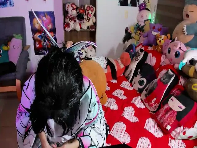 Live sex webcam photo for Sara_Skys #252411706