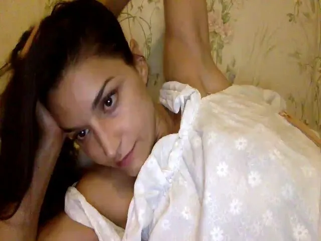 Live sex webcam photo for JolyBoss #264481384