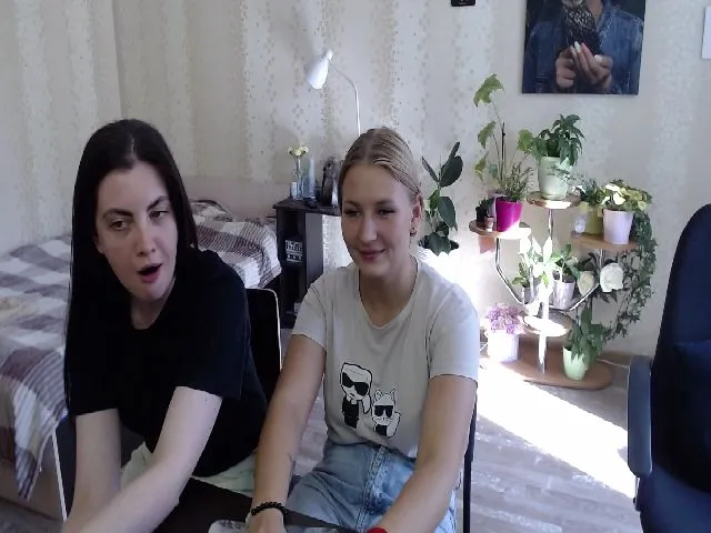 Live sex webcam photo for UrBlack_Kitty #256917603