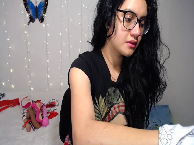 Live sex webcam photo for ANNPARDO #254626652