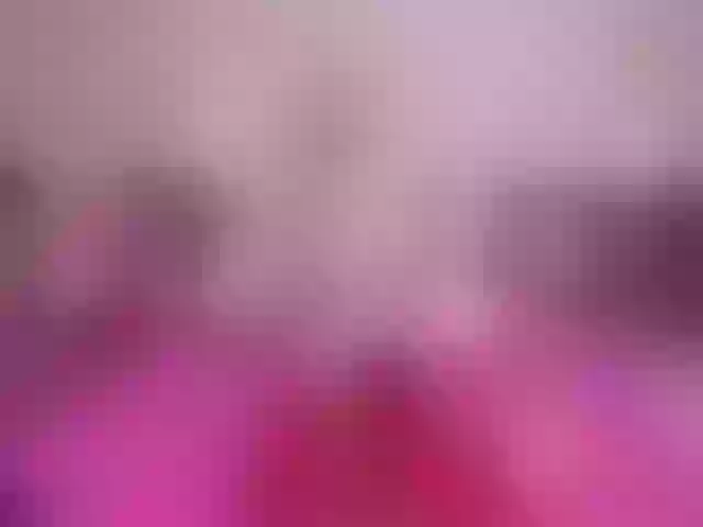 Live sex webcam photo for HappyDiva #262341419