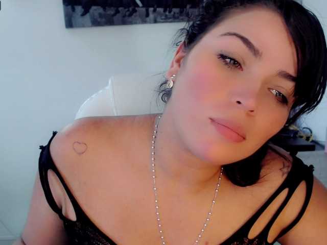 Live sex webcam photo for amaranthacol #247035480