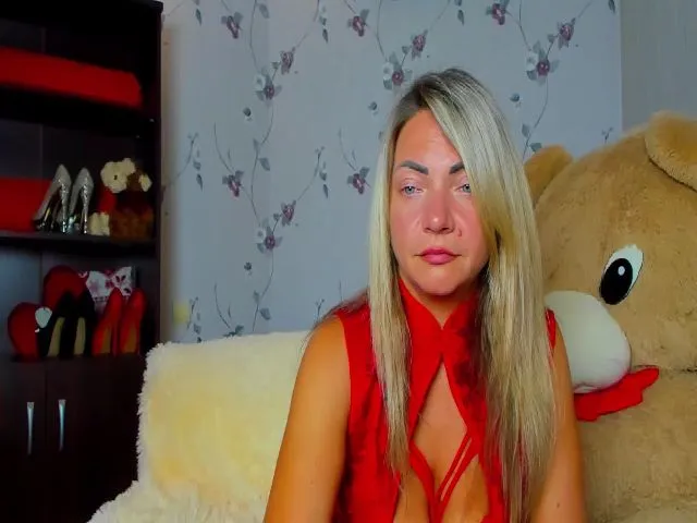 Live sex webcam photo for Alisa_Sims #255170283