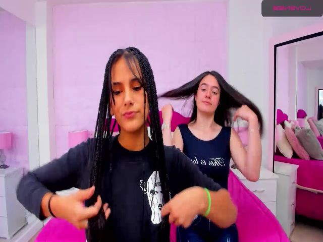 Live sex webcam photo for Sofia_Tayler #254633750