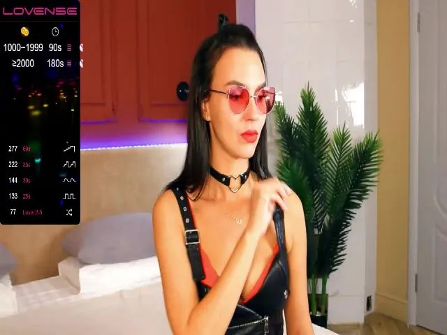 Live sex webcam photo for Jenny__WOW #263024720