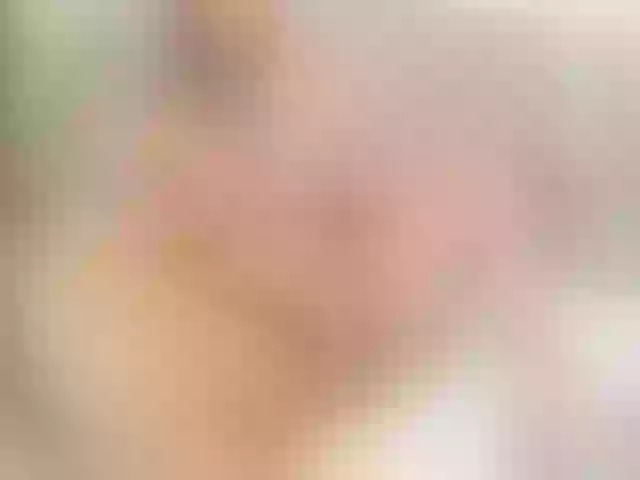 Live sex webcam photo for AmelieBrunel #262525064