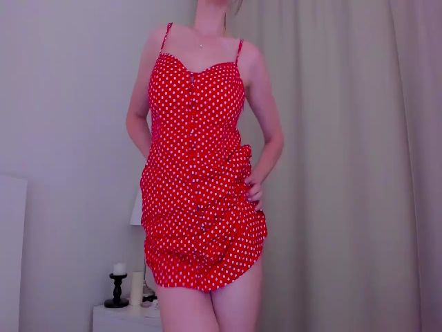 Live sex webcam photo for Lanie__Love #259473232