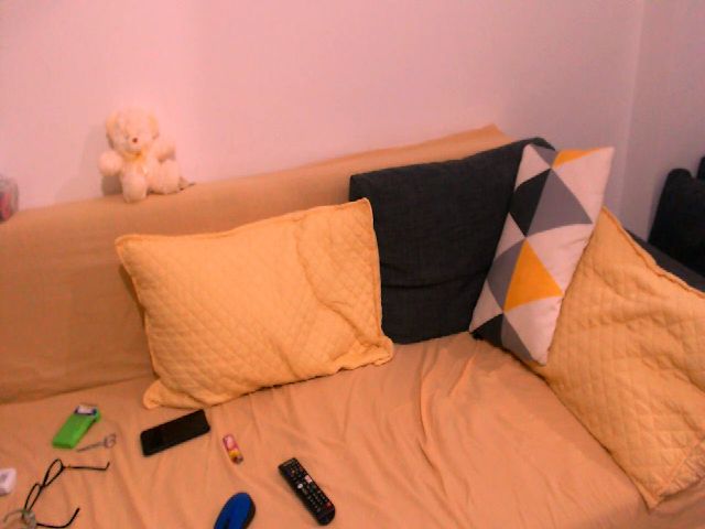 Live sex webcam photo for Isabeladoll #255138220