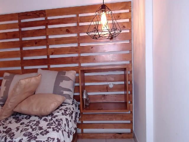 Live sex webcam photo for Katsumi_zenn #254424820