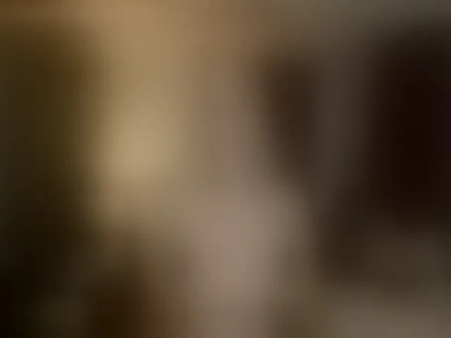 Live sex webcam photo for WildestKitten #263897251