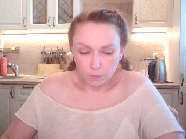 Live sex webcam photo for JaneGrey111 #252733284