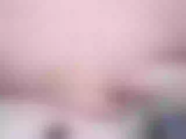 Live sex webcam photo for hotjen18 #241440164