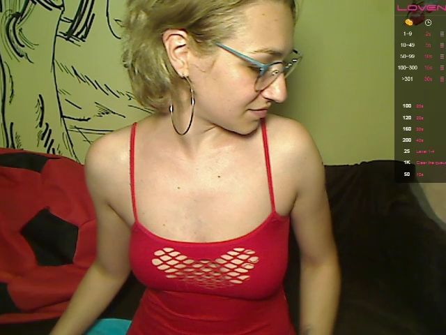 Live sex webcam photo for CatGirl01 #255294240