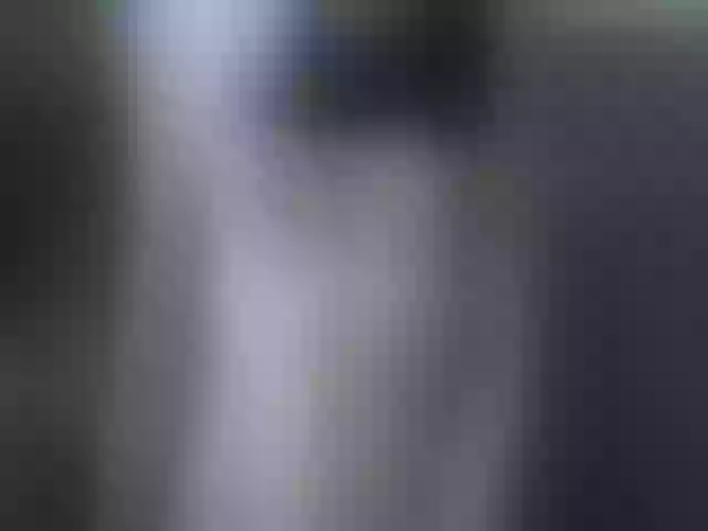 Live sex webcam photo for LiliannSweet #252752299