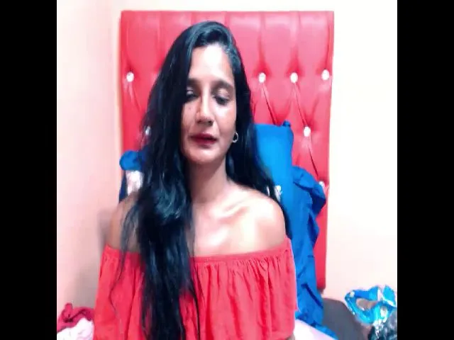 Live sex webcam photo for INDIANCANDY69 #259684122