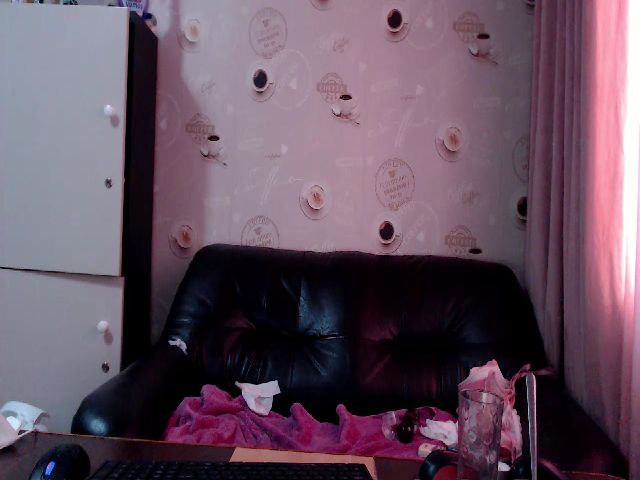 Live sex webcam photo for Dom_Sub_Lady #254533551