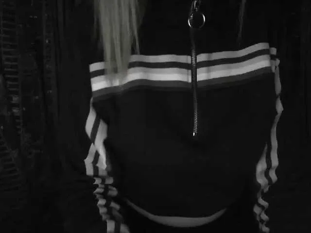 Live sex webcam photo for Michelle888 #240902296
