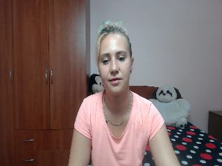 Live sex webcam photo for Tweetyboom #251819800