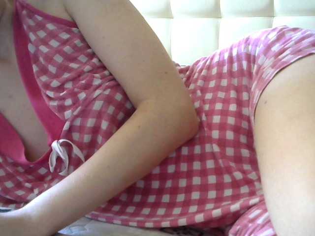 Live sex webcam photo for Saraoff82 #250105164