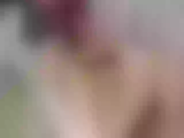 Live sex webcam photo for StormiSquirt #254298927