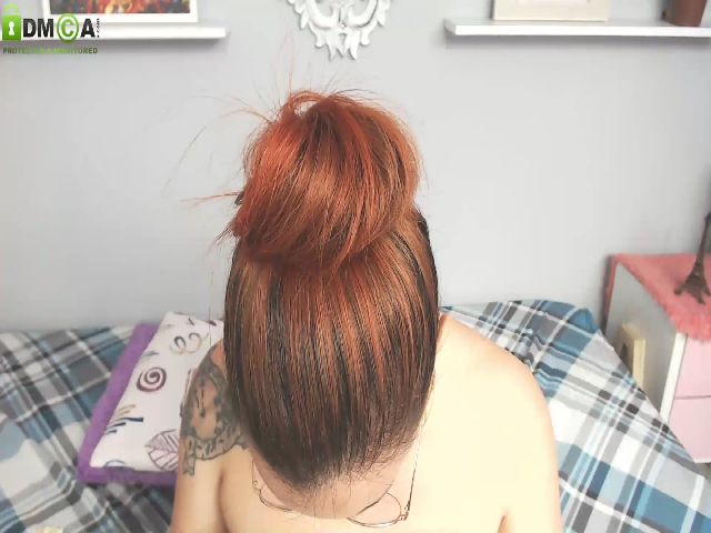 Live sex webcam photo for Bluefire_28 #254287927