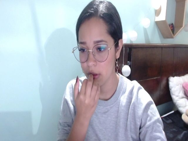 Live sex webcam photo for Gina_reid #261353842