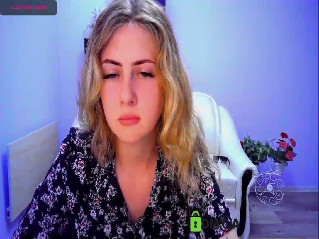 Live sex webcam photo for PrincesSnake #255580085