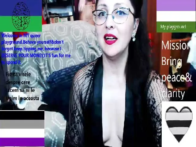 Live sex webcam photo for ImperatrizaS #253239577