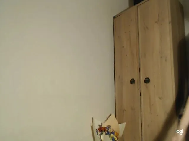 Live sex webcam photo for AsaGold #263669278