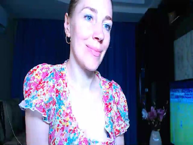 Live sex webcam photo for Oly_nice_ #252913807